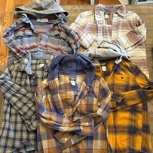 Youth large (10-12) flannels. Bundle deal! Different styles and colors (5)